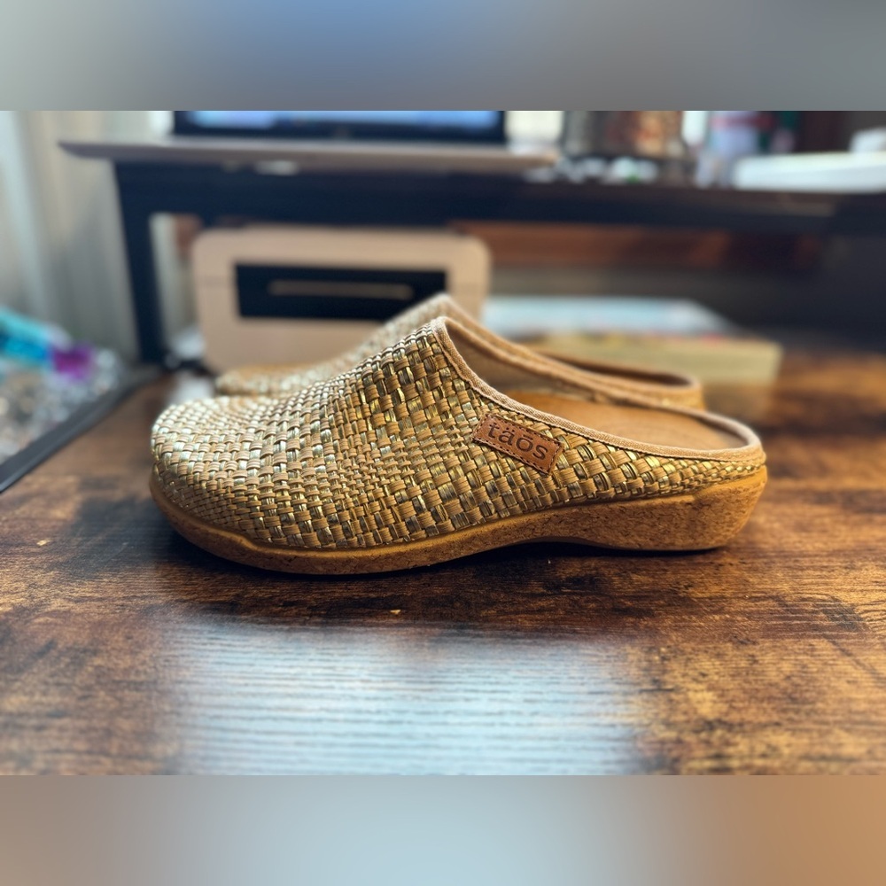 Taos gold weave Primavera Clog size 41 - Picture 9 of 10